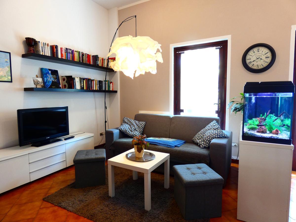 Garden Sweet House Desenzano Apartment Desenzano del Garda Ngoại thất bức ảnh